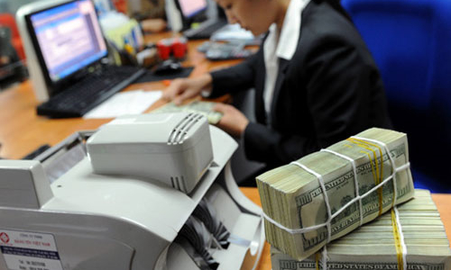 “Mất mồi” tái cơ cấu ngân hàng?