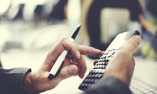 Một năm tính lãi ngân hàng theo bao nhiêu ngày?