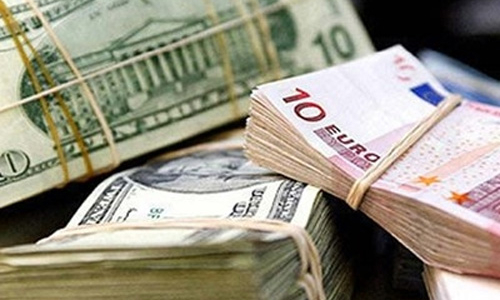 Cá nhân sẽ được vay nước ngoài