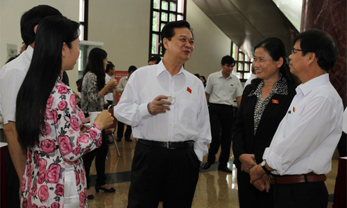 Thủ tướng có xử lý trách nhiệm của “tư lệnh” ngành?