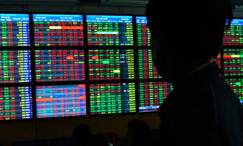 Những thay đổi lớn trên thị trường chứng khoán 2013