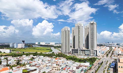 Người dân tăng mạnh vay vốn cho bất động sản