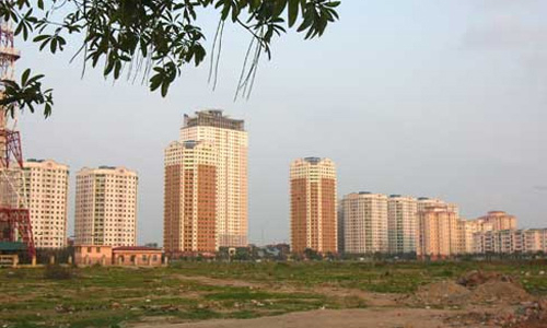 Tiếp tục nóng chuyện thu hồi đất