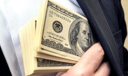 Bộ Chính trị ra chỉ thị về chống tham nhũng