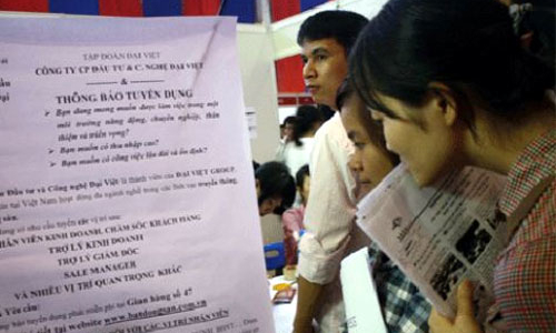 Việc làm đang khan hiếm