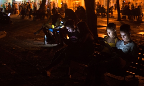 Cuba đang “thay da đổi thịt” như thế nào?