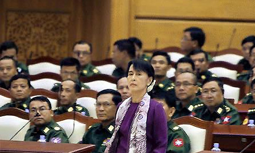 Điều gì đợi Aung San Suu Kyi sau bầu cử Myanmar?