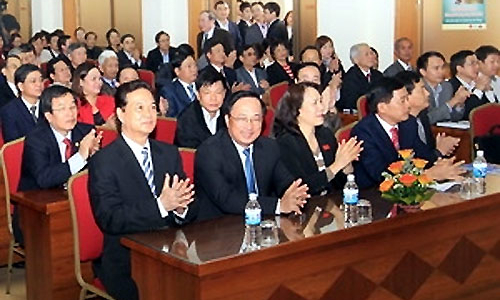 Thủ tướng: “Nhóm lợi ích” đi ngược lợi ích của đất nước