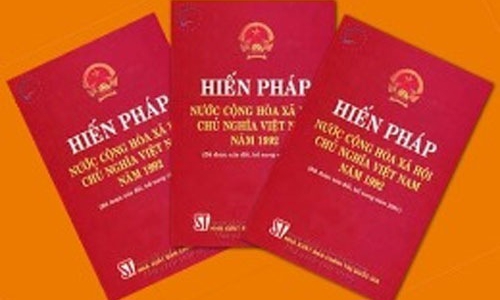 Cần hay không hội đồng Hiến pháp?