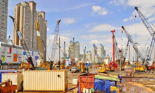 Thép, xi măng... đang hưởng lợi từ bất động sản