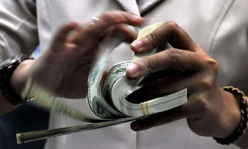 Ngân hàng Nhà nước dám “đấu” về tỷ giá đến mức nào?