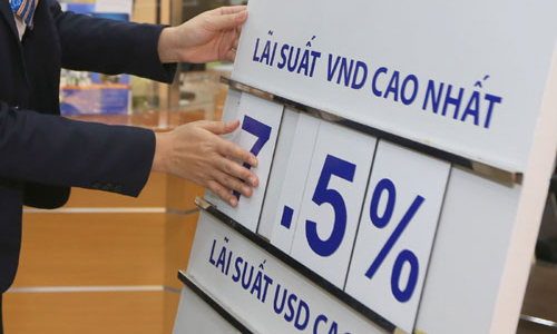Ngân hàng lớn đồng loạt tăng lãi suất