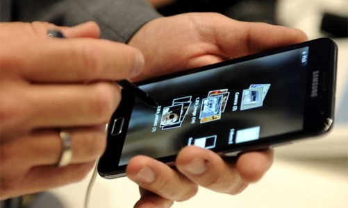 Nghi vấn ba nhà mạng bắt tay tăng giá cước 3G