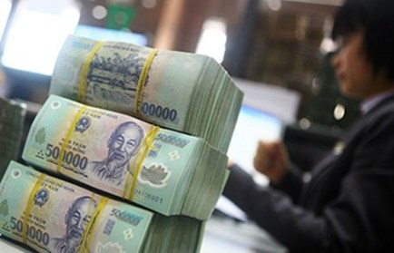 Tiền của nhà băng đang dồn về vùng trũng