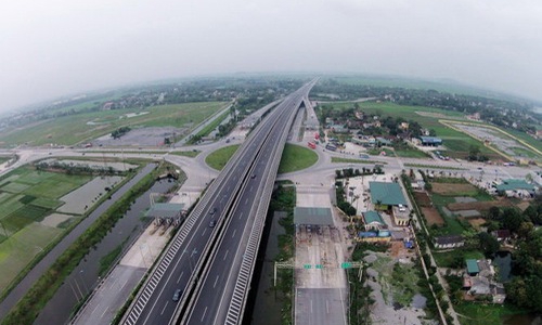 Yêu cầu tìm nguồn vốn trong nước cho dự án cao tốc Bắc - Nam