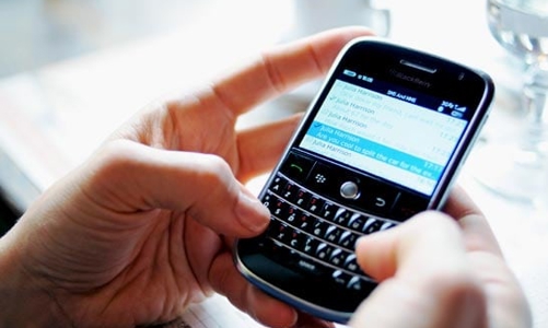 BlackBerry dừng sản xuất smartphone