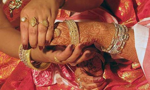 Ấn Độ cũng siết thị trường vàng