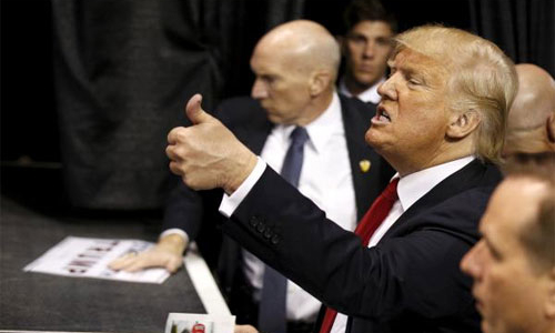 Bầu cử Mỹ: Donald Trump thắng lớn ở 5 bang