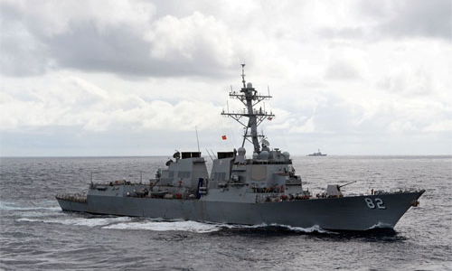 Châu Á phản ứng thế nào vụ tàu Mỹ áp sát đảo nhân tạo?