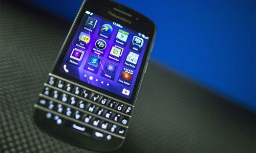 Cùng đường, BlackBerry tuyên bố “bán mình”