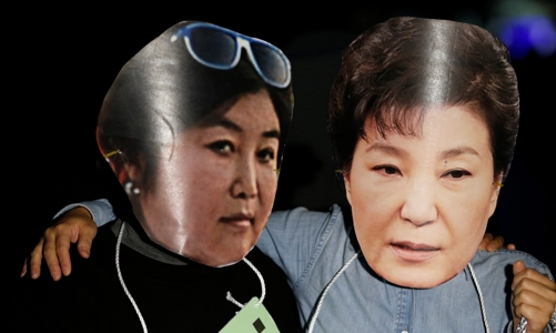 Thủ tướng Hàn Quốc mất chức vì Tổng thống dính bê bối