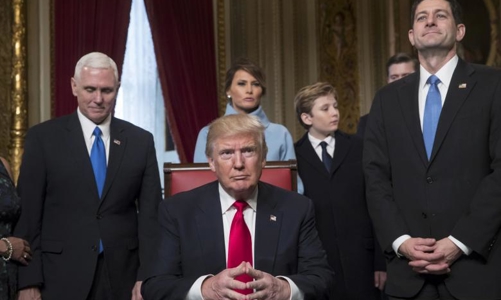 Sắc lệnh đầu tiên của Donald Trump nhắm vào Obamacare