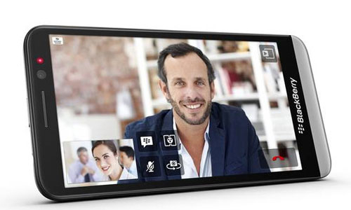 BlackBerry cắt giảm gần một nửa nhân viên