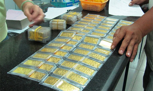Vốn nhà băng ồ ạt “đổ” vào vàng
