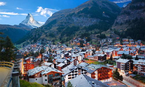 Thụy Sỹ sắp bỏ phiếu việc tặng 2.500 USD/tháng cho dân