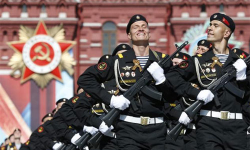 Nga “khoe” vũ khí trong lễ duyệt binh trên Quảng trường Đỏ