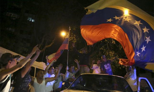 Bầu cử ở Venezuela: Phe đối lập thắng lớn