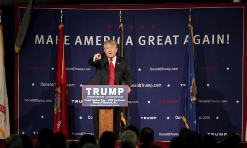 Donald Trump bảo vệ đề xuất cấm cửa người Hồi giáo