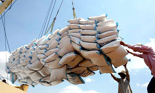 Việt Nam đang bỏ xa Thái Lan về xuất khẩu gạo