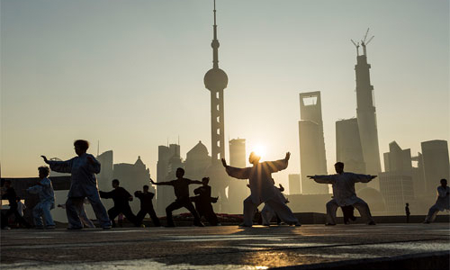 Nợ chồng chất, Trung Quốc bị “dọa” hạ điểm tín nhiệm