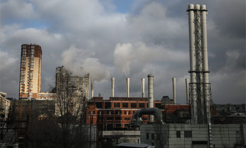 Bị cắt khí đốt, Ukraine cấm máy bay Nga