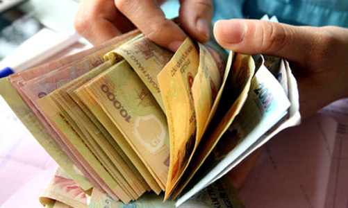 Kỳ vọng giảm lãi suất và phép thử thanh khoản ngân hàng