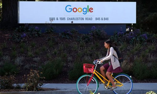 Apple mất ngôi vốn hóa vào tay công ty mẹ Google