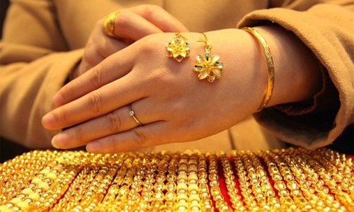 Tuần này, giá vàng thế giới tăng gần 5%