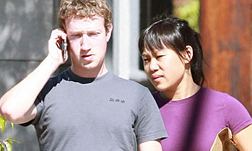 CEO Facebook bất ngờ đến Việt Nam