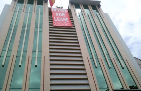 Kinh tế khó khăn, văn phòng “xịn” vẫn đắt hàng cho thuê