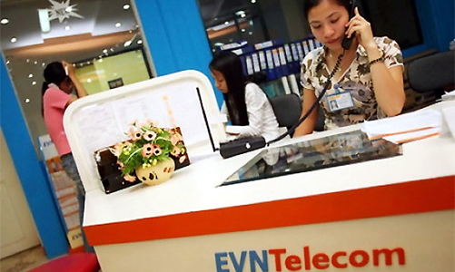 Tập đoàn nhà nước “khôn nhà dại chợ”