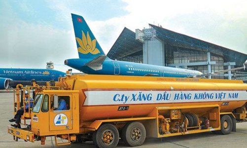Đề xuất giảm 30% thuế bảo vệ môi trường đối với nhiên liệu bay đến hết 2021