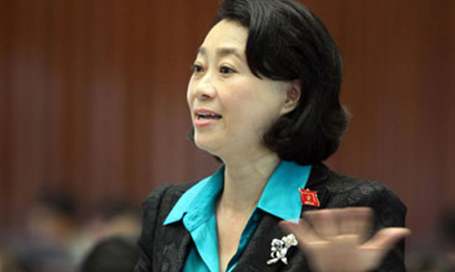 Đề nghị bãi nhiệm tư cách đại biểu Quốc hội bà Hoàng Yến