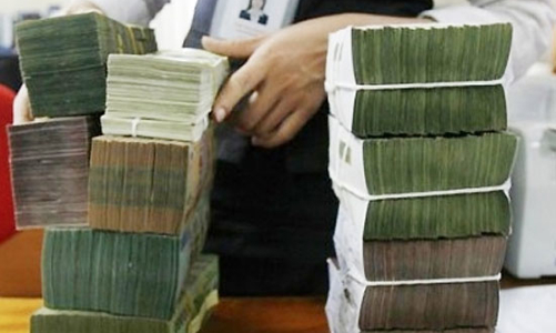 Khi ngân hàng đắn đo… tiền gửi trăm tỷ