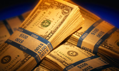 Kinh tế 24h qua: USD đắt hàng