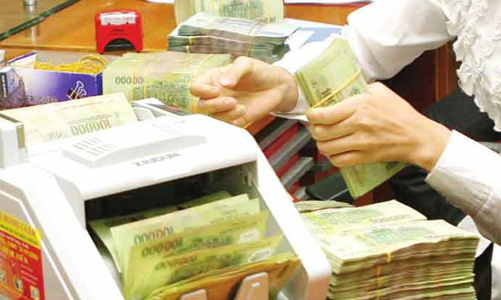 Lập lại trật tự lãi suất: Mạnh tay nhưng không lơ là tiền gửi