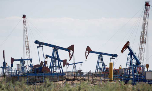 Giá dầu giảm mạnh xuống đáy 5 tuần