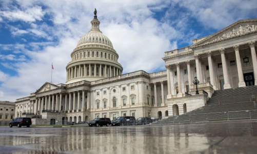 Thâm hụt ngân sách của Mỹ lập kỷ lục trên 3 nghìn tỷ USD