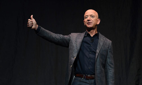 Doanh thu và lợi nhuận Amazon bùng nổ nhờ Covid-19