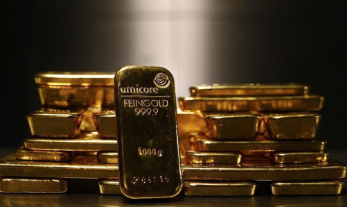 Giá vàng trong nước đang cao hơn thế giới gần 4 triệu đồng/lượng